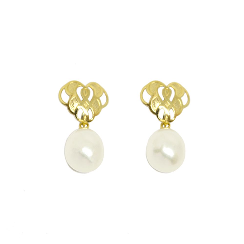 Brinco Cora��o Vazado P�rola Shell em Ouro 18 Kilates - 20641