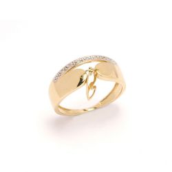 Anel Cora��o com Brilhantes Vazado em Ouro 18 Kilates - 20415