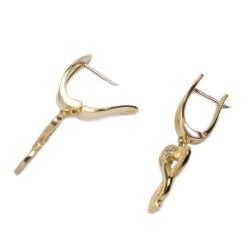 Brinco Cora��o Estilizado com Brilhantes em Ouro 18 Kilates - 23783