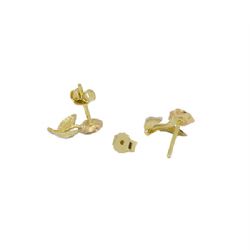 Brinco Flor Tricolor em Ouro 18 Kilates � 25368