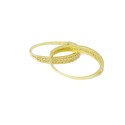 Aparador de Zirc�nia  em Ouro 18 Kilates � 25375